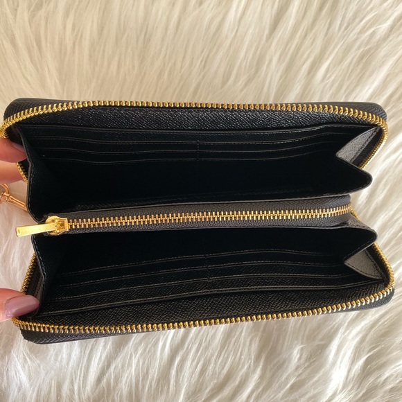 Coach purse and wallet set - Picture 7 of 8